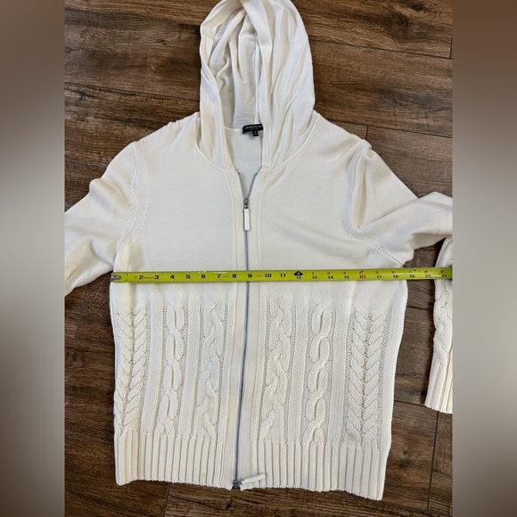 Lafayette 148 New York Fine Gauge Merino Wool Cable Knit Hoodie Zipper Sweater - Picture 5 of 8